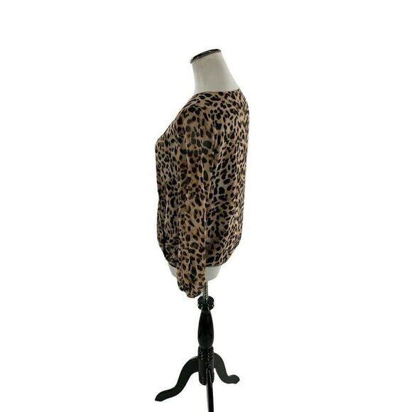 Vince Camuto Blouse Womens Size XS Leopard Print Faux Wrap Keyhole Neckline NEW - Picture 2 of 9